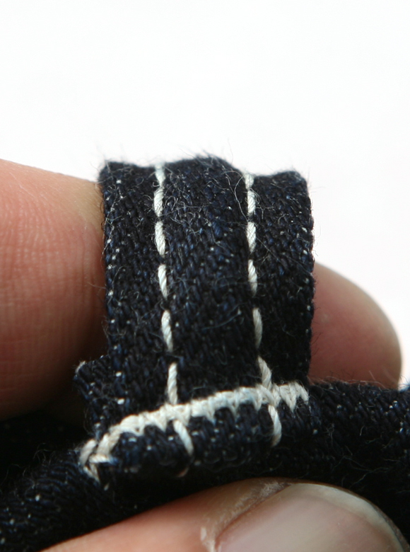 .07 ベルトループ