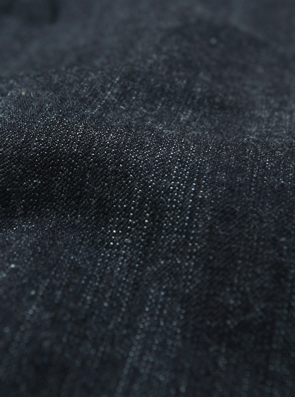 .02 オリジナル10ozデニム（旧式シャトル織機）