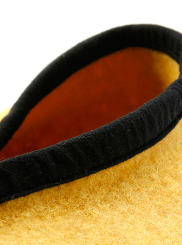 .03 擦れに強いウルトラスウェードのパイピング