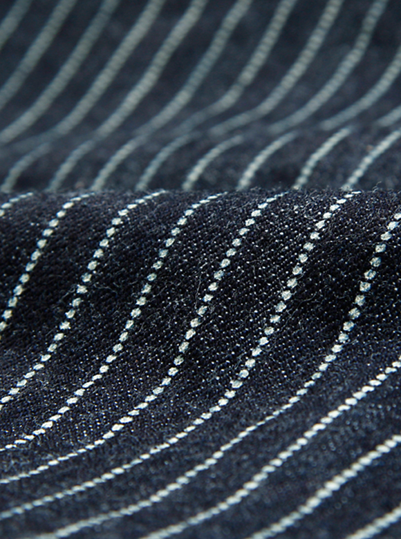 .02 10ozデニム（旧式シャトル織機）