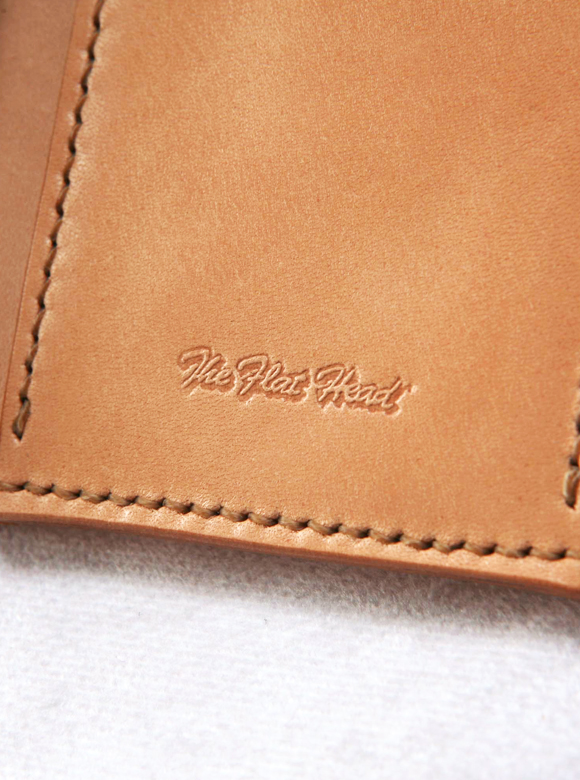 .08 ブランドロゴ刻印