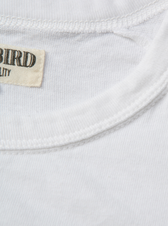 .04 首元が伸びにくい3本針の1本外し