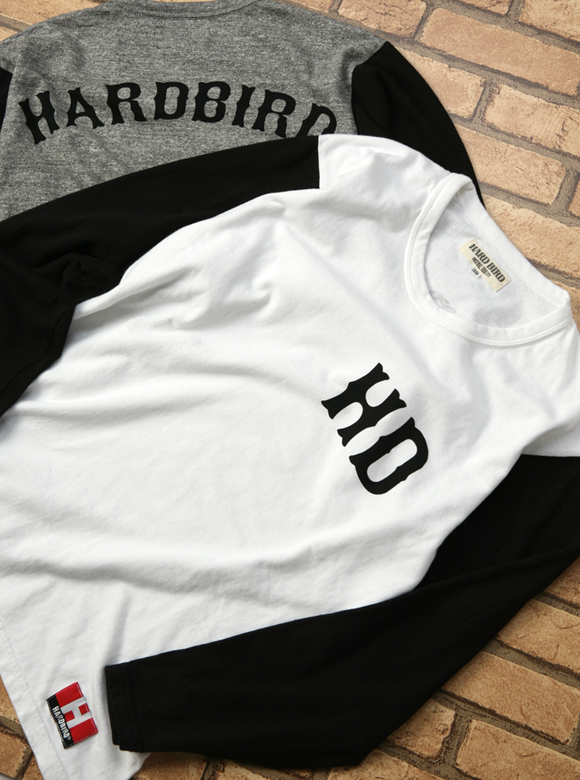 .01 ベースボールTシャツのようなロングスリーブTシャツ