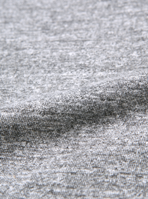 .03 吊り生地のふわっと柔らかな着心地