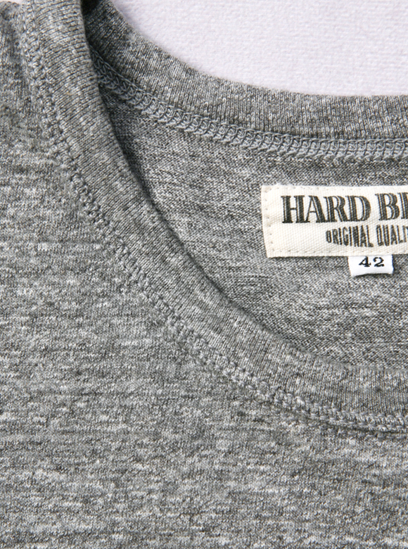 .04 首元が伸びにくい3本針の1本外し