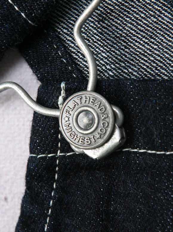 .07 オリジナル鉄製ボタン