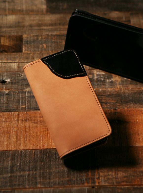 .01 多機種対応の汎用スマートフォンケース