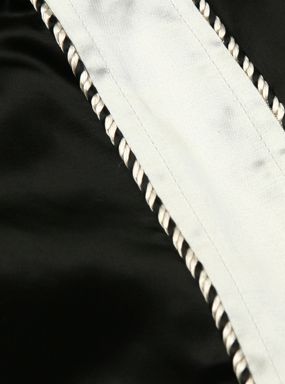 .06 袖部分のアクセント「パイピング」