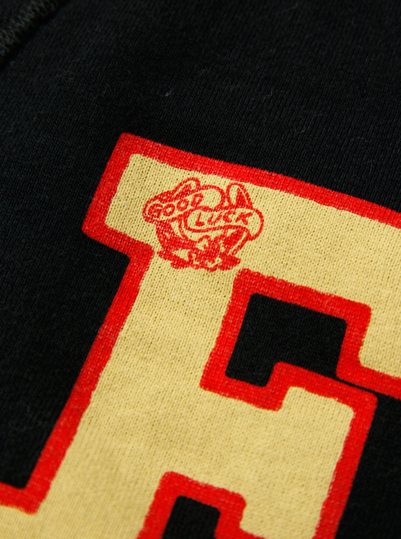 .06 生地に馴染むプリント