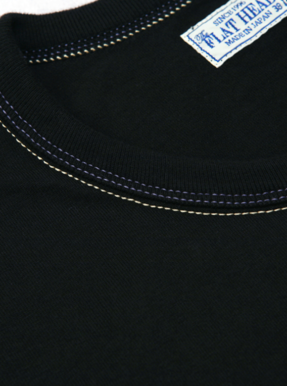 .02 首元が伸びにくい特殊縫製