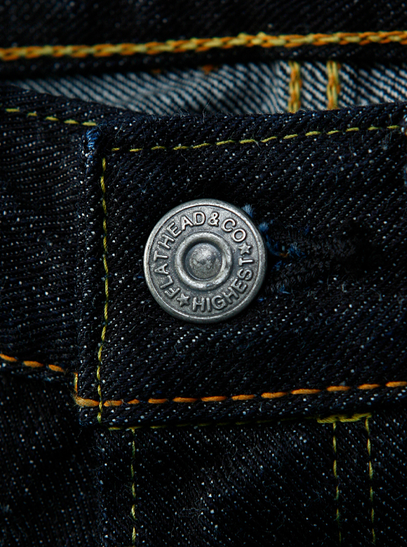 .03 オリジナル鉄ボタン