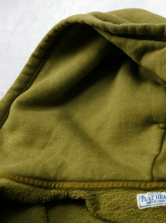 .04 フード内貼り合わせ