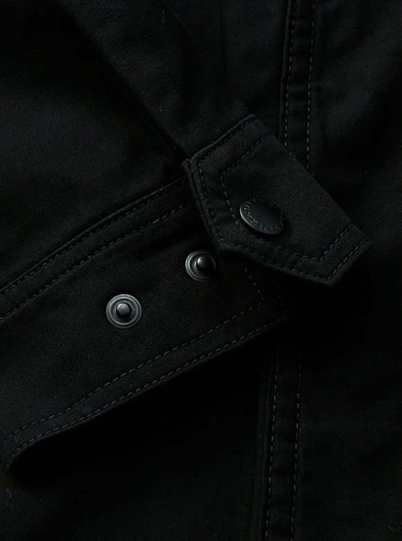 .06 調整可能な袖