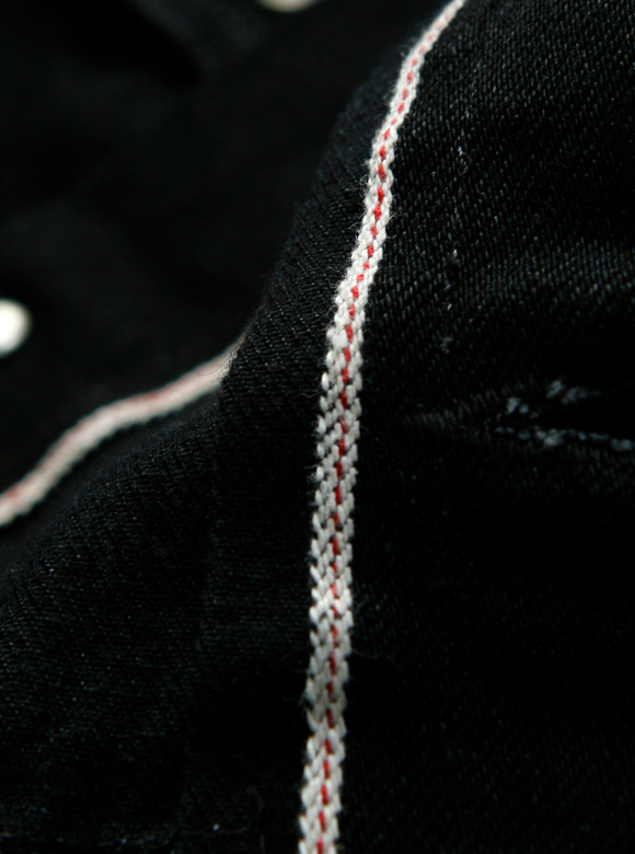 .06 シャトル織機ならではのセルビッチ