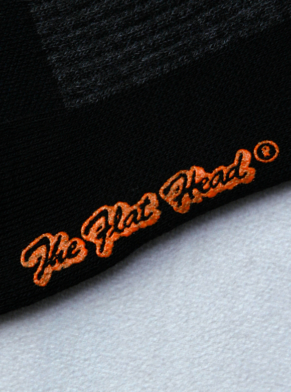 .03 ブランドロゴ（足底部）