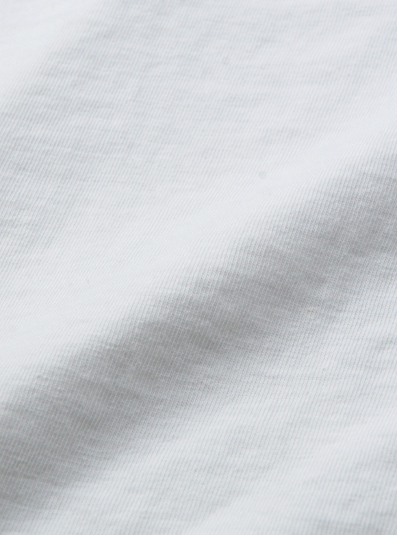 .03 吊り生地のフワッと柔らかな着心地