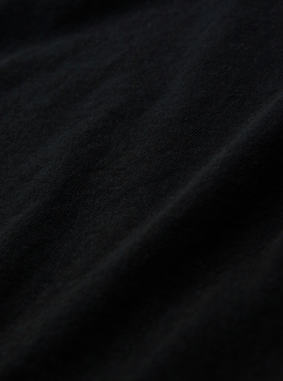 .03 吊り生地のフワッと柔らかな着心地