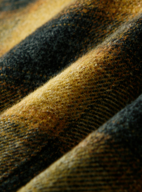 .02 ウールのような表情が特徴のコットン100%生地