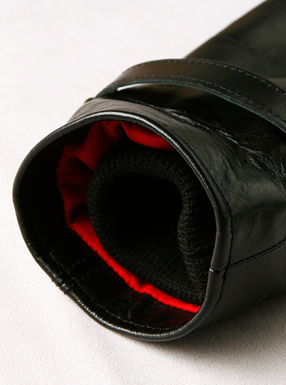 .05 防風性の高い袖リブ