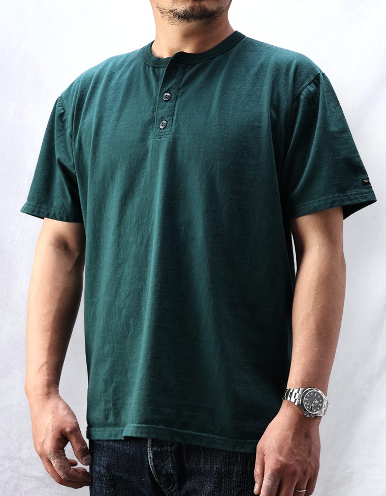 ヘンリーネックTシャツ