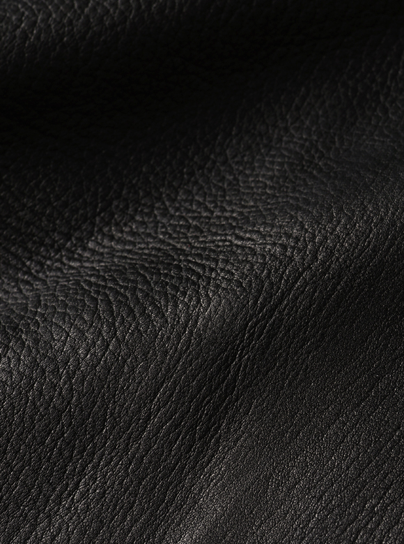 .02 ディアスキンの独特なシボ感