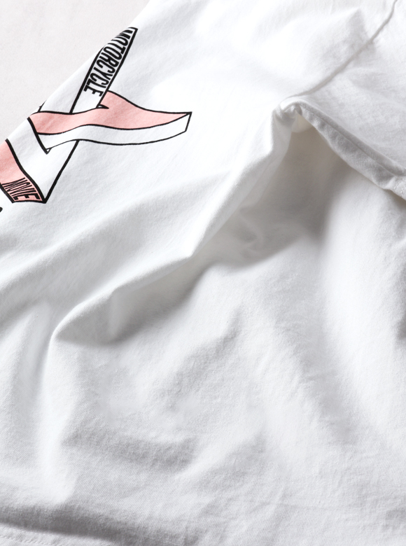 .04 筒状の丸胴ボディ