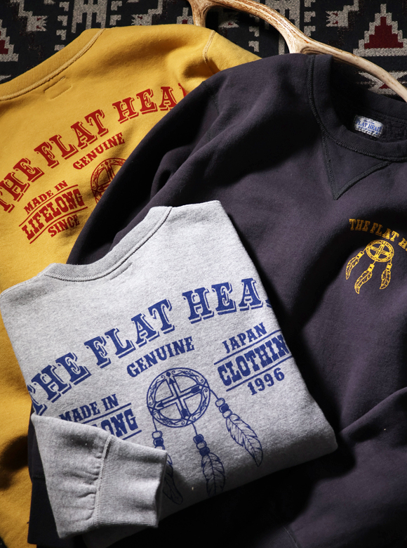 .01 ネイティブアメリカンモチーフのバックプリントスウェット