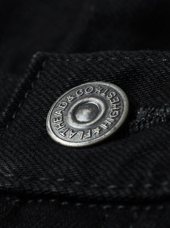 .03 オリジナル鉄ボタン