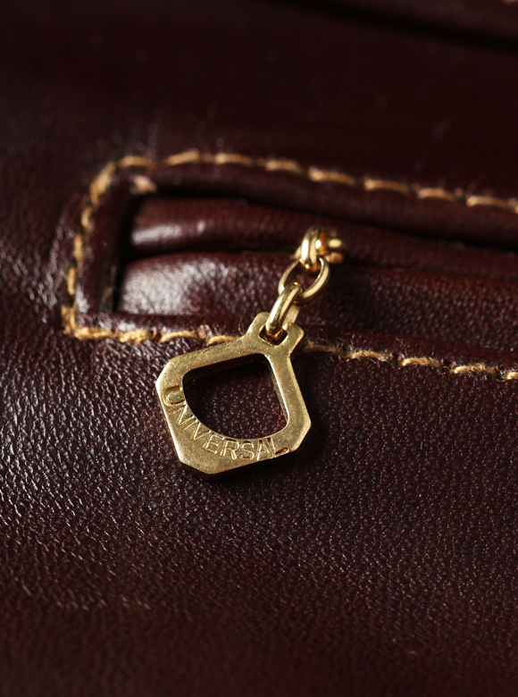 .04 チェーンジッパー（UNIVERSAL ZIPPER）