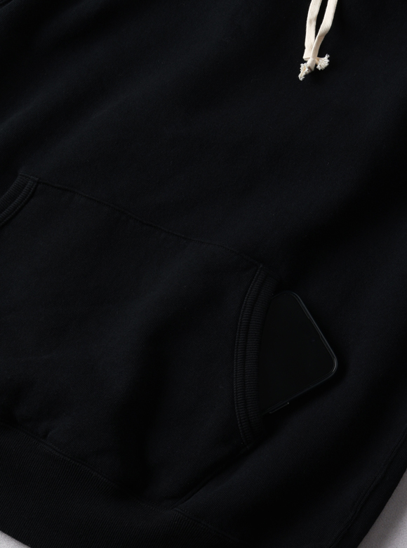 .04 便利なマフポケット