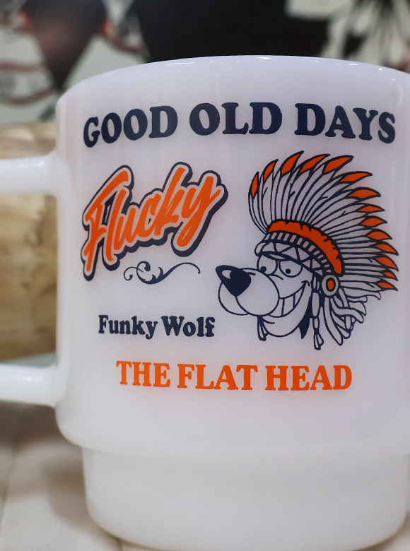 .05 専門の職人が丁寧に下処理を行うプリント