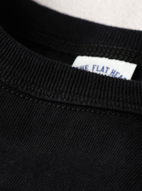 .02 特殊縫製「3本針の1本外し」