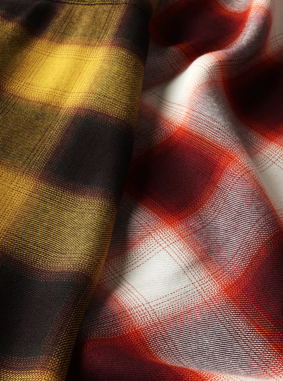 .01 大ぶりなオンブレチェック柄