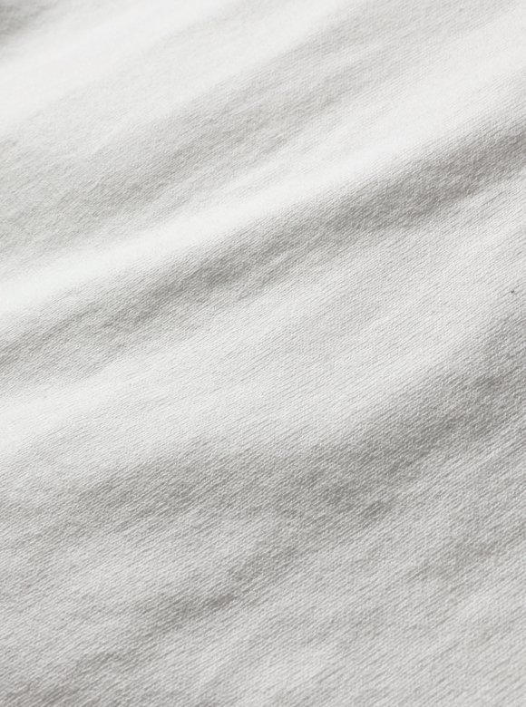 .01 柔らかく肌触りの良い着心地が楽しめる吊り編み生地