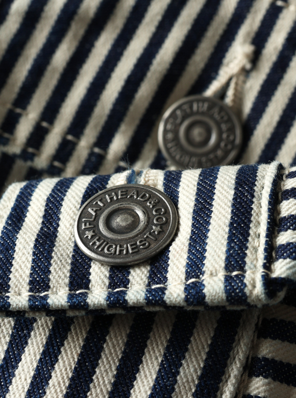 .02 オリジナルのメタルパーツ