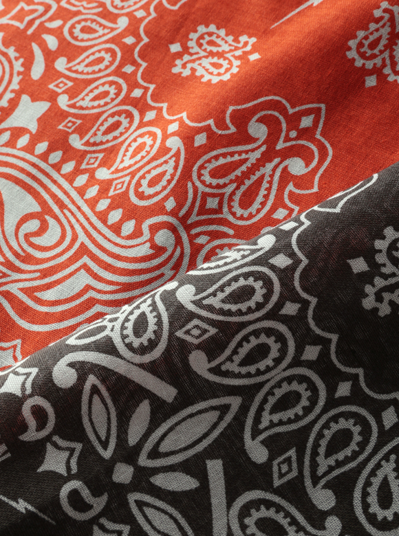 .02 ヴィンテージ感にこだわったカラー選び