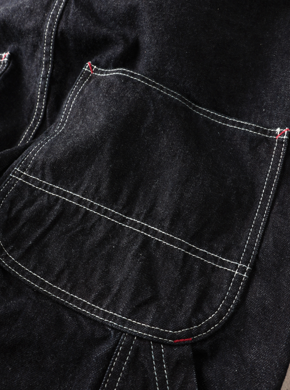.05 バックポケット内の補強