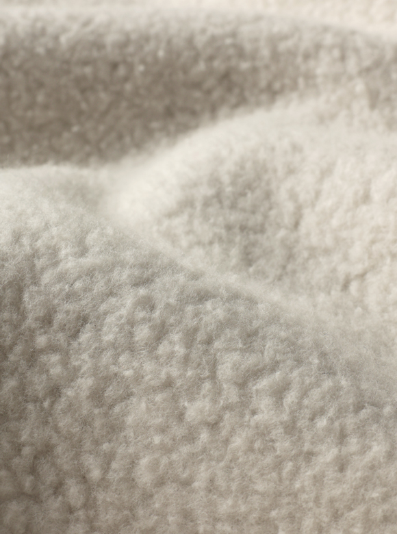 .02 吊り生地の柔らかな着心地