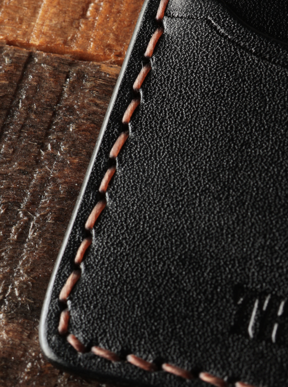 .01 茶芯が楽しめるセミアニリン仕上げのホースハイド