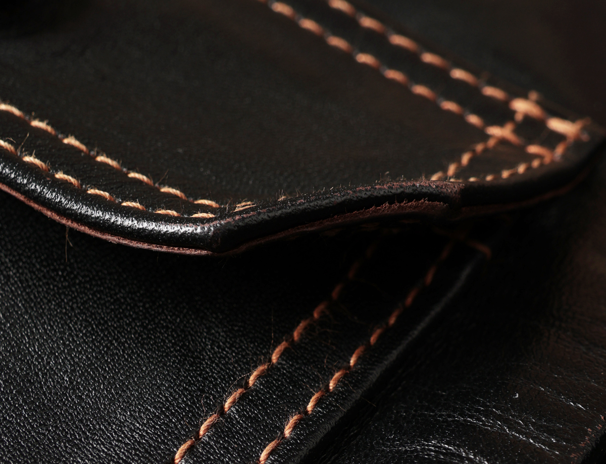 フラップの反り返りの画像