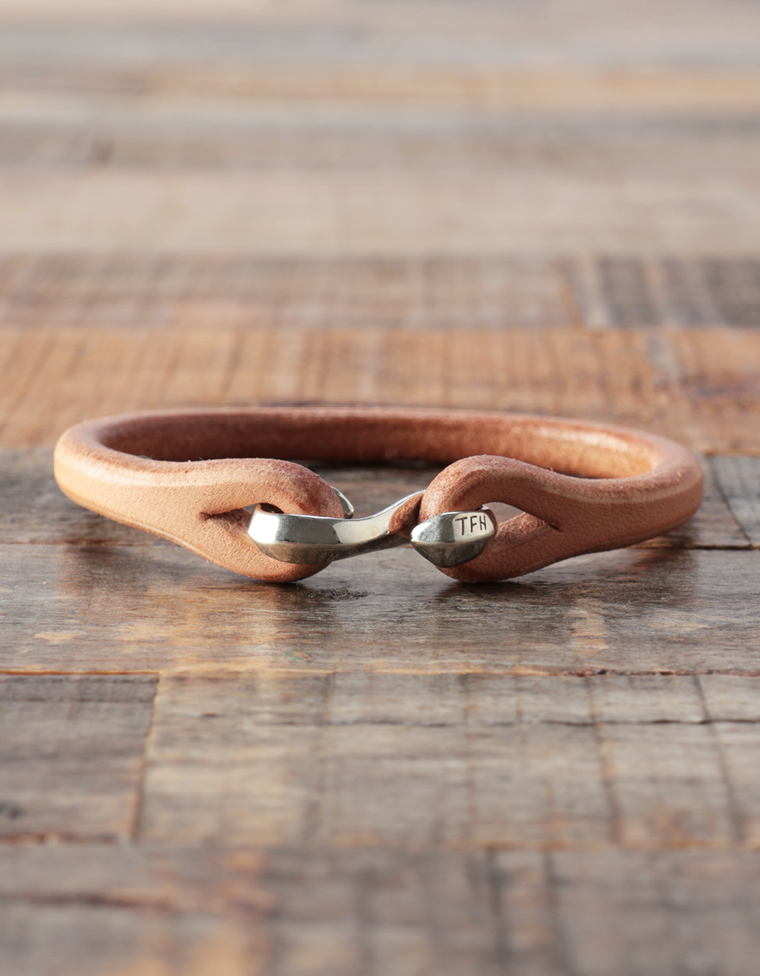 レザーブレスレット - シングル -