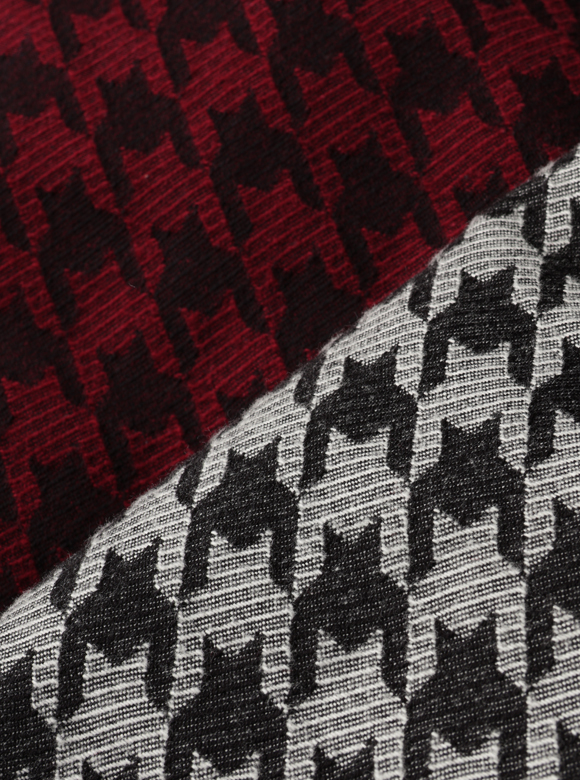 .01 インパクトのある千鳥柄の肉厚な生地