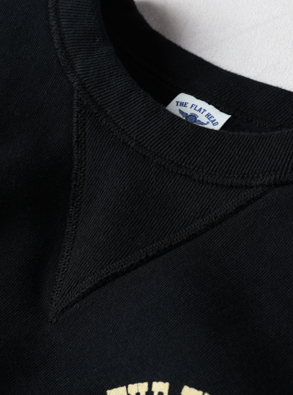 .02 ヴィンテージを意識したネック周り