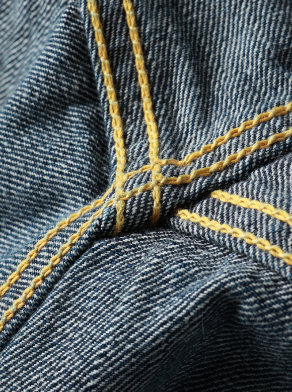 .02 ヴィンテージライクな巻き縫い縫製