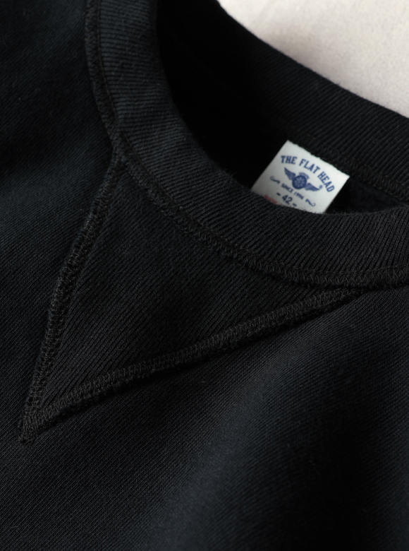 .02 ヴィンテージを意識したネック周り