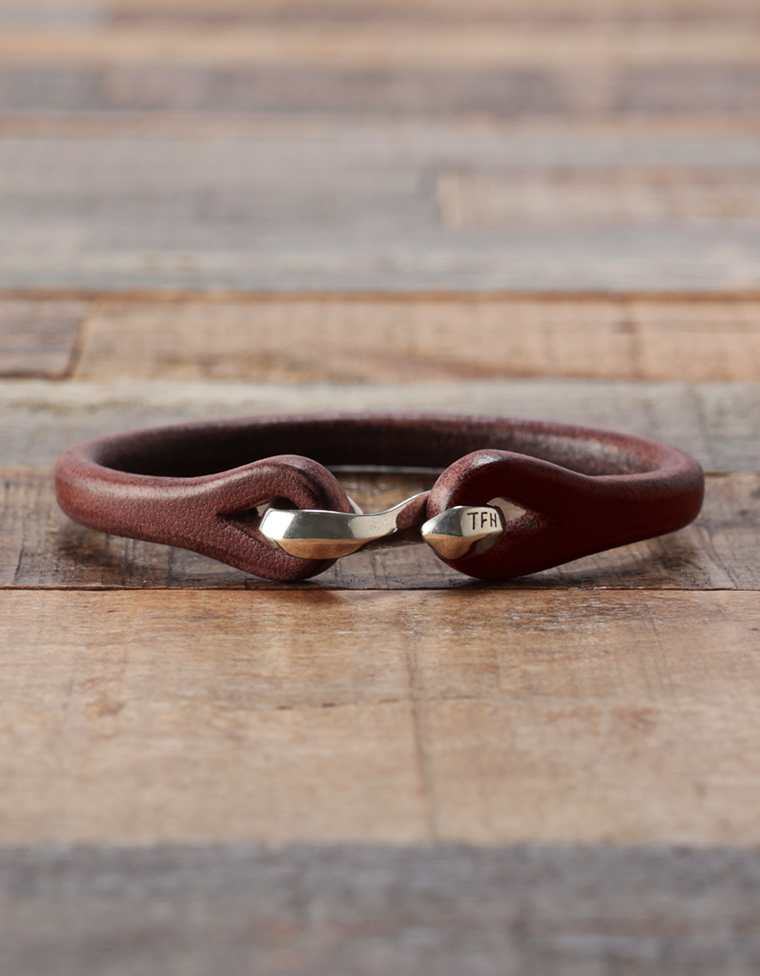 レザーブレスレット - シングル -