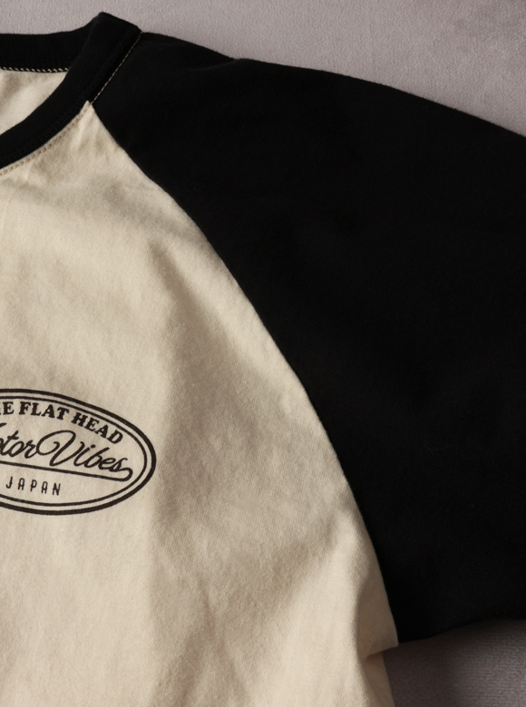 .01 ラグランスリーブ