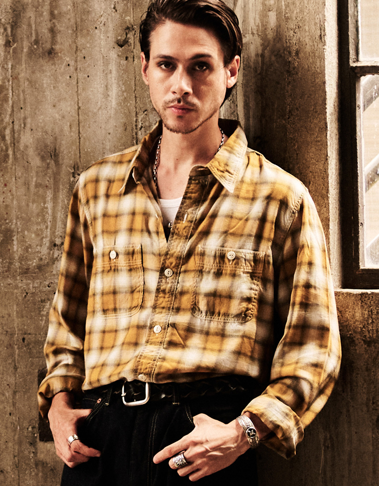 オンブレチェックシャツ