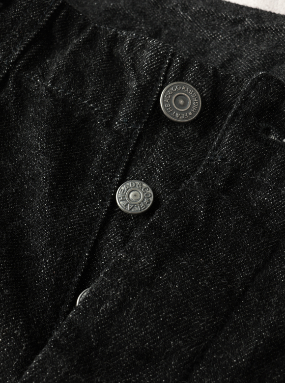 .03 オリジナル鉄製ボタン